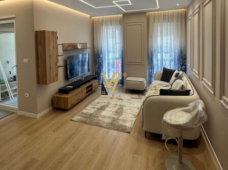 JEPET APARTAMENT 1+1 ME QERA TEK UNIVERS CITY 43.000 LEKE