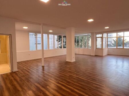 Ufficio in Affitto al Lago Secco (ID BZ2989) Tirana