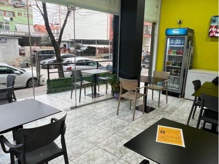Affitto, Locale Commerciale, Via "5 Maji", Tirana