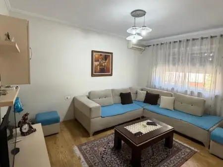 Qera | Apartament 1 + 1 | Shkolla e Bashkuar | 460 €/muaj