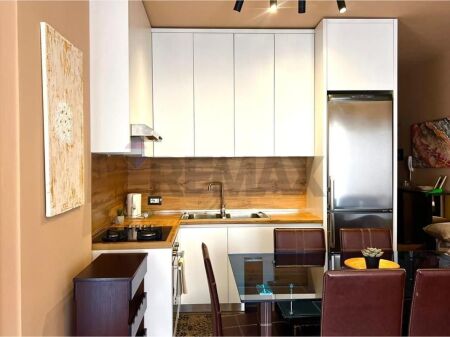 Apartament 1+1 me qira te Rruga Mine Peza!
