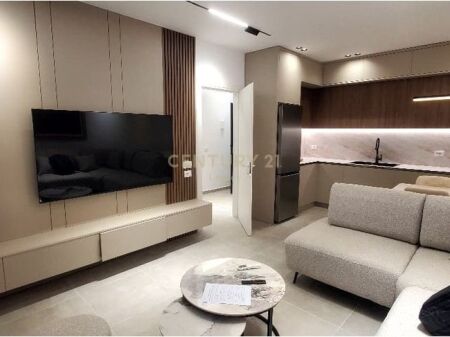 Appartamento con 1 camera da letto e 1 bagno in affitto presso Oazis Residence