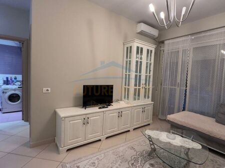 SHITET APARTAMENT 1+1+BLK,PRANE AMERIKAN 3