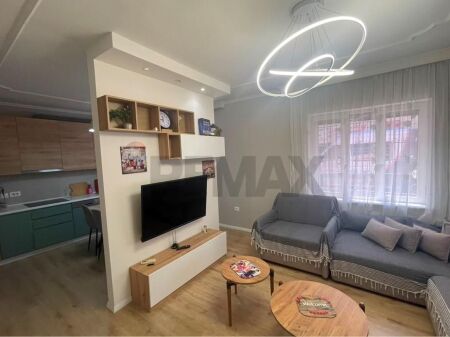 Apartament 1+1 me Qira pranë Uzinës Dinamo