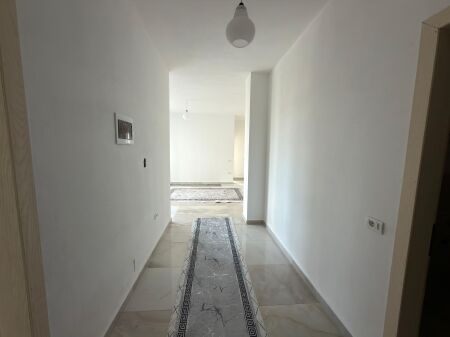 Shitet apartament 2+1+2 për vetëm 128 milionë lekë