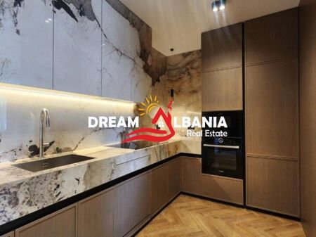 Appartamento (2+1) di Lusso in Affitto a Myslym Shyr (ID 52215001)