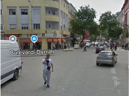 SHITET AMBIENT KATI 1 TE BULEVARDI DYRRAH BUZ RRUGES KRYESORE 350,000 €