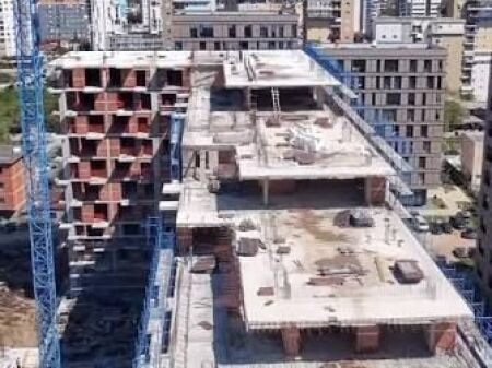  Apartament 2+1 për Shitje tek Fusha e Aviacionit – Mei’s Garden