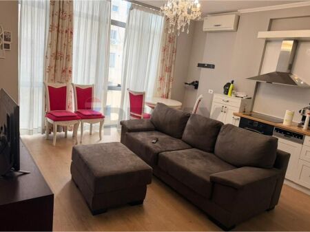 Appartamento 2+1 in affitto vicino ad Arlis, Via Kavajës