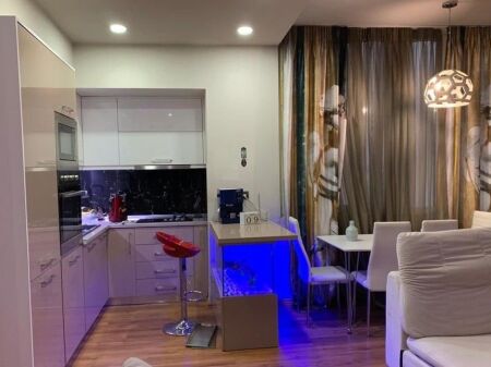 Apartament 1+1 per qira, Bulevardi Zogu I