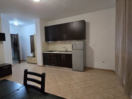 Apartament 2+1 në Shitje – Kompleksi Alba, Zona e Ish-Parkut 