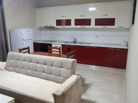 APARTAMENT ME QERA 1+1 LAPRAKE 40.000 LEKE FH-79537