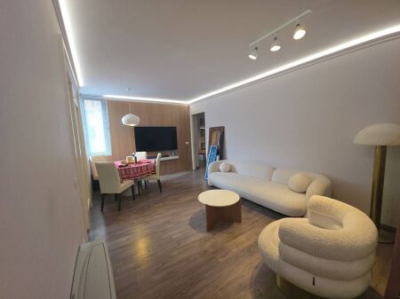 Tirana Lake - Apartment for rent 3+1+2 + Parking Post near Nobis!