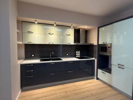 Apartament 2+1 ne shitje , Xhamllik