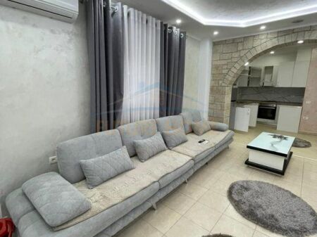 Affitto, Appartamento 2+1, Mali Robit.Golem