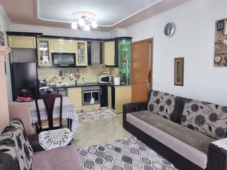 Apartment 2+1 for rent at the Çabej Buildings