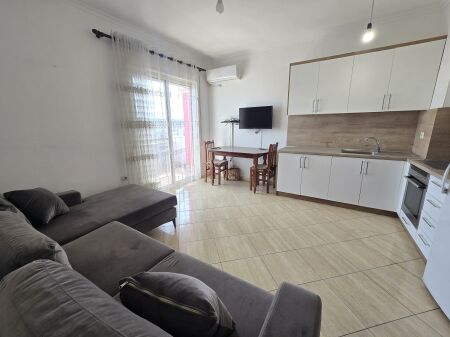 Appartamento 1+1+ Balcone In Affitto A Astir
