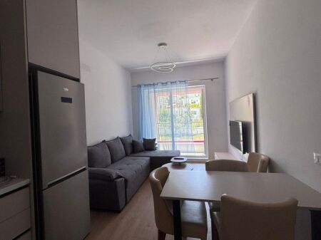 APARTAMENT 1+1+POST PARKIMI ME QIRA, ALI DEMI