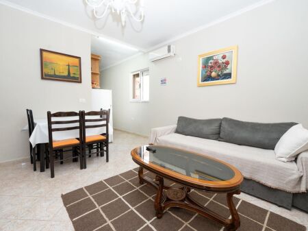  Apartment 2+1 for Rent near Wilson Square