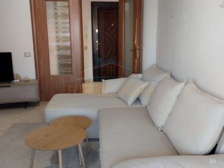 Affitto, Appartamento 1+1, Spiaggia Hekurudha, Durres.