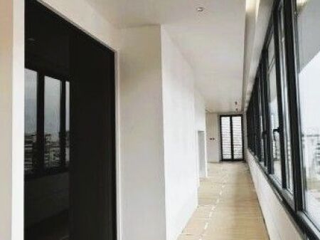 UFFICIO OPEN SPACE IN AFFITTO PRESSO IL COMPLESSO DELIJORGJI
