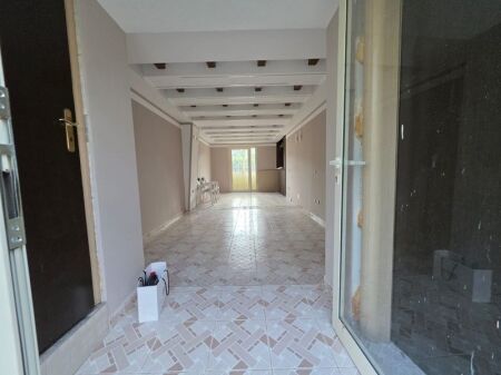 Vendesi  Casa in vendita a Lezhë