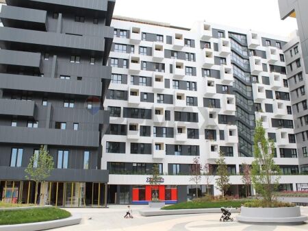 AMBIENTE COMMERCIALE IN AFFITTO, COMPLESSO SQUARE 21