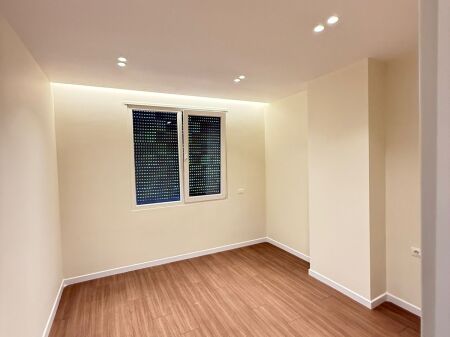  SHITET APARTAMENT 2+1 + POST PARKIMI TEK MATERNITETI I RI