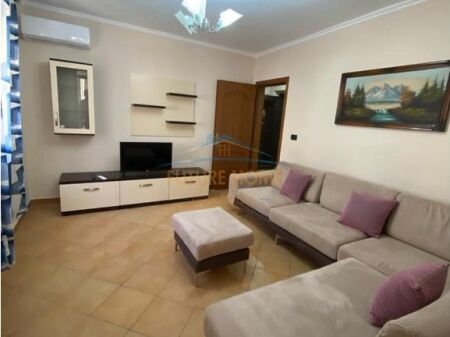 Qera, Apartament 2+1, Rruga Hoxha Tahsim Tirane