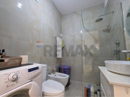 Apartament - Për Shitje - Bulevardi Kashar, Tiranë