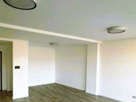  **Ufficio 2+1 in Affitto – Vista Lago, Lago Artificiale**