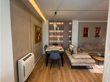 Affitto, Appartamento 3+1+2, Myslym Shyri, Tirana.
