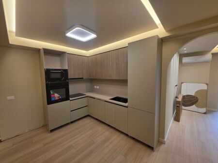JEPET ME QIRA APARTAMENT 1+1  Prane Sheshit Willson(Posta nr 8)