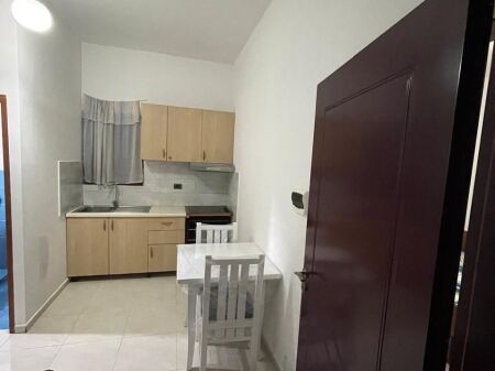Qera | Apartament 1 + 1 | Ish Uzina Dinamo | 300 €/muaj