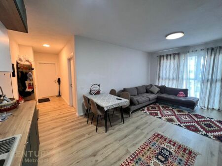SHITET APARTAMENT 2+1 NE ASTIR!