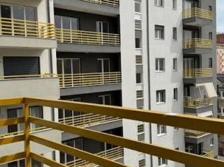 Appartamento in affitto 1+1 a E88