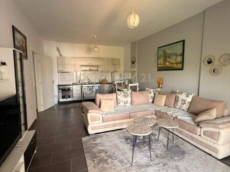 Apartament 1+1 per qera ne Fresk!
