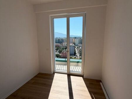 FOR SALE APARTMENT 3+2+VERANDA PARIS MUNICIPALITY 520,000 EURO FH-79790