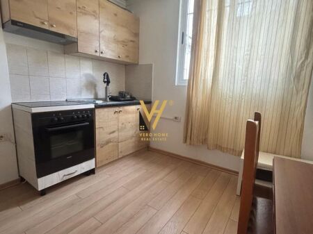 JEPET HYRJE 1+1 ME QERA NE VASIL SHANTO 45.000 LEKE