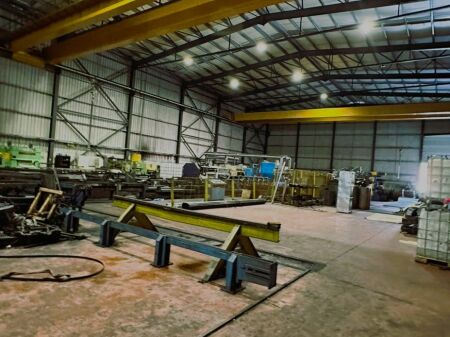 🏭 INDUSTRIAL WAREHOUSE FOR SALE – VORË