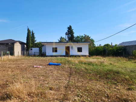 Shitet Shtëpi Private + Tokë – Hamallaj, pranë Vala Mar Residence