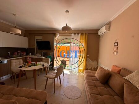 Vendesi Appartamento 2+1 con Veranda |Vista Mare| Spiaggia, Plepa, Durazzo