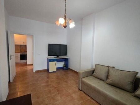 SHITET APARTAMENTN 1+1 NE GOLEM , PRANE MIAMI BEACH VETEM 200M LARG PLAZHIT !!!