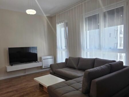 Apartament me qera 1+1 - 5 Maj, rezidenca Tirana Uptown