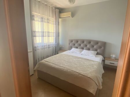  Apartament 1+1+ Garazh  për Shitje , kompleks me pishine  -Mali i robit