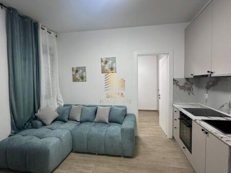 Affitto, Appartamento 1+1, 5 Maj, 47.000 Leke/mese