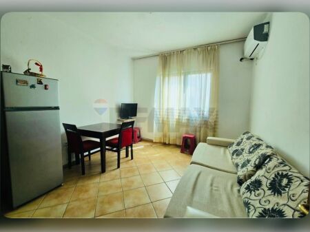 Apartment 1+1 for Rent in Komuna e Parisit