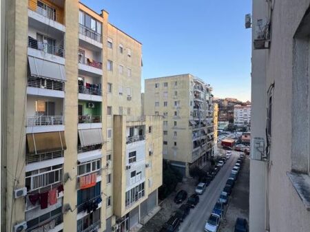  SHITET APARTAMENT 1+1 NË MISTO MAME( Blerje me Kredi)