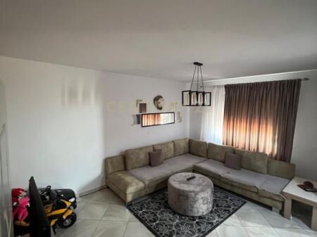 SHITET APARTAMENT 1+1+ VERAND NE LAPRAK!