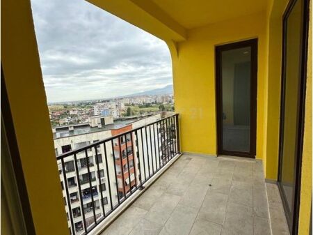 Shitet apartament 3+1+2 në kompleksin Grand Gallery, Yzberisht